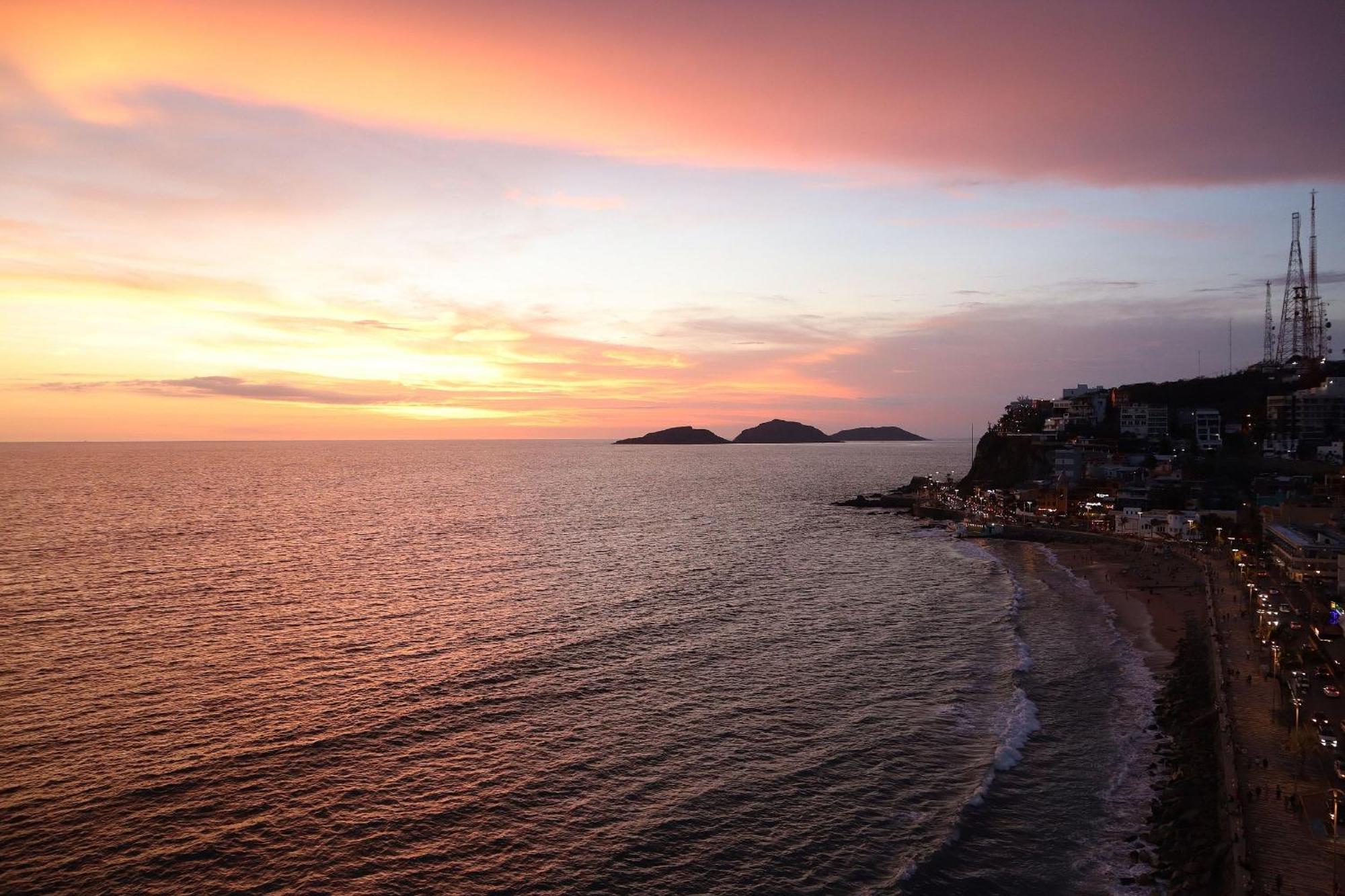 Sunset View Luxury Condos Mazatlán Exterior foto