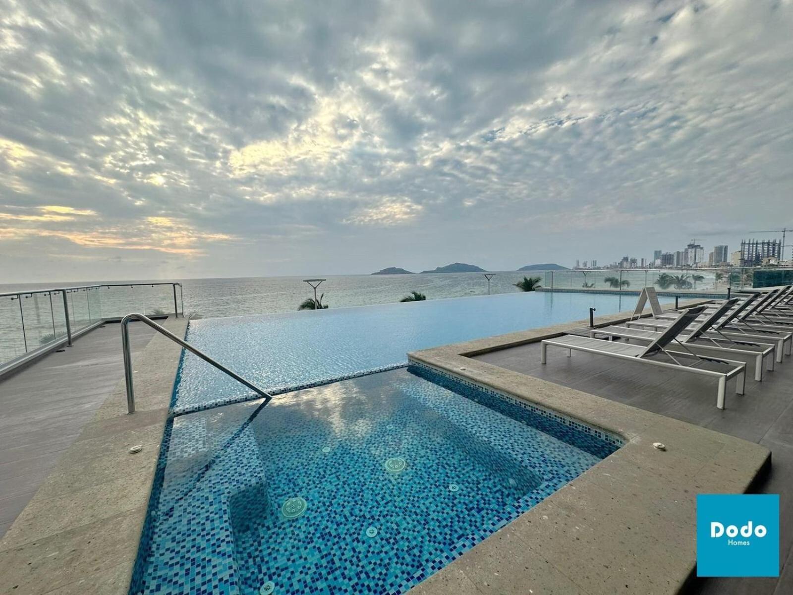 Sunset View Luxury Condos Mazatlán Exterior foto